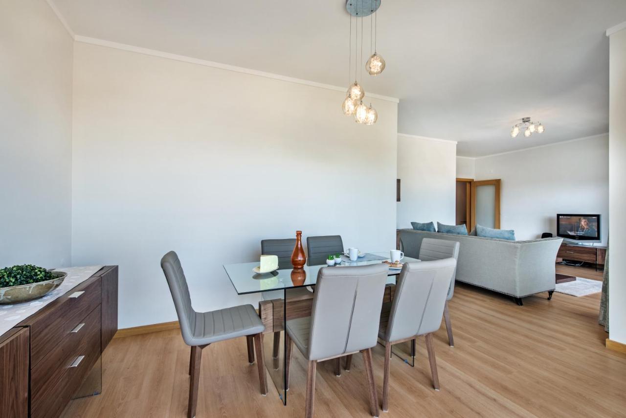 Sunset Home Olhao- Modern 3 Bed Luxury Apartment With Rooftop Pool Екстер'єр фото