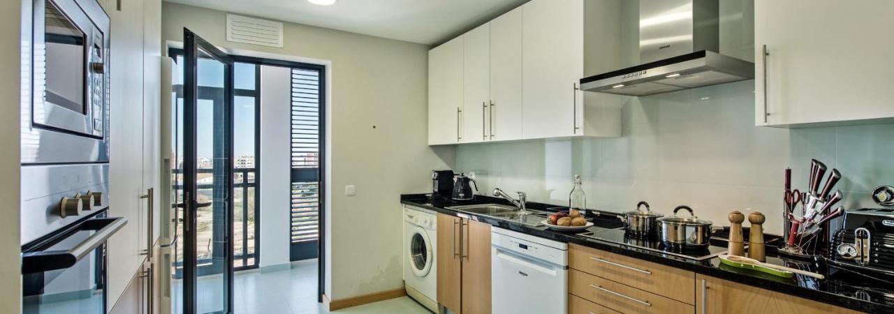 Sunset Home Olhao- Modern 3 Bed Luxury Apartment With Rooftop Pool Екстер'єр фото